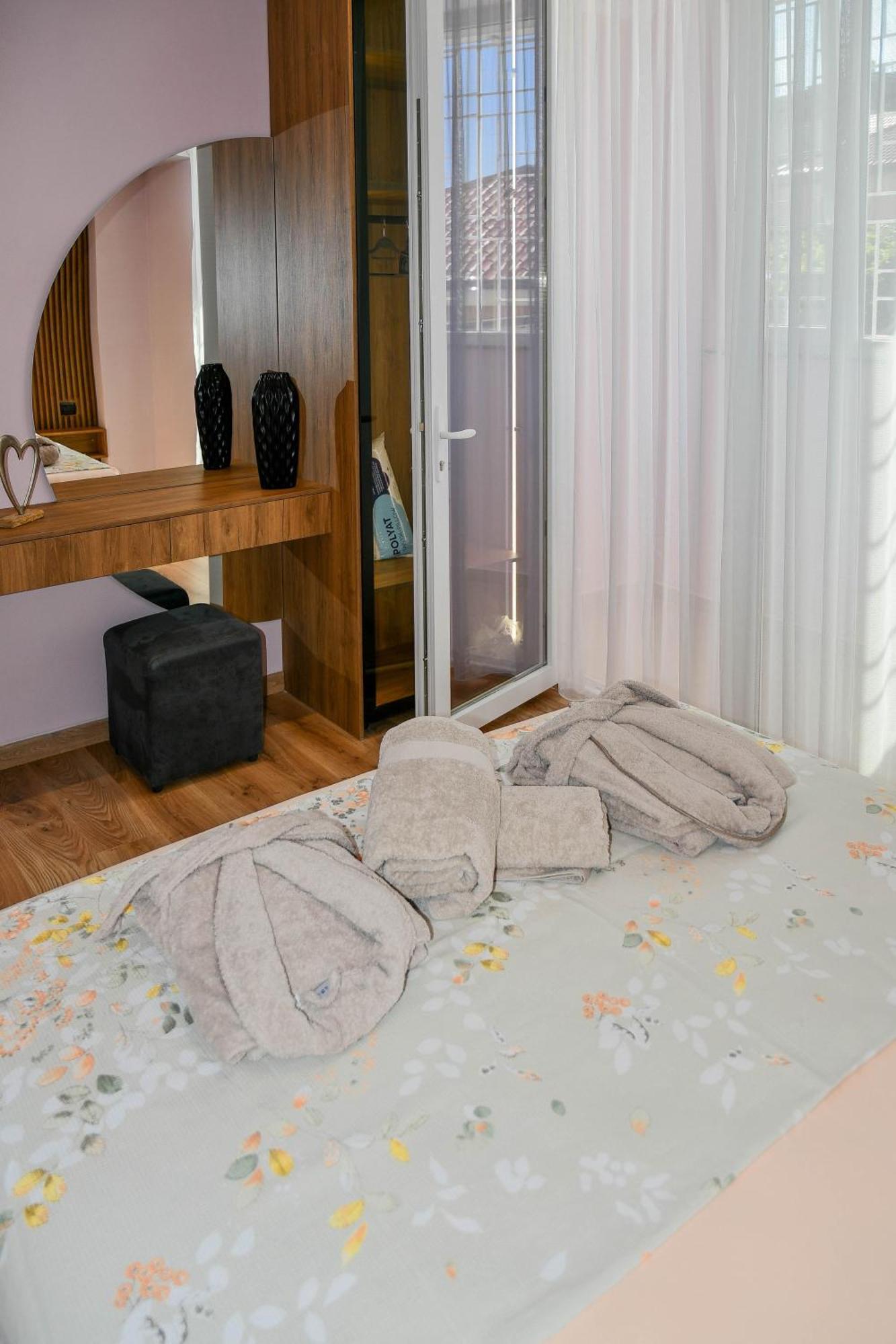 Hata Luxury Apartments Shkodër Exterior foto